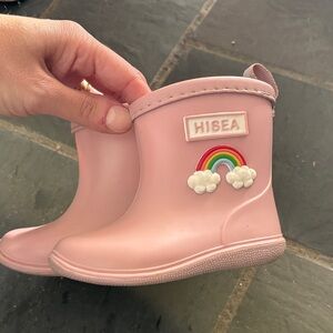 Hisea rain boot size 5